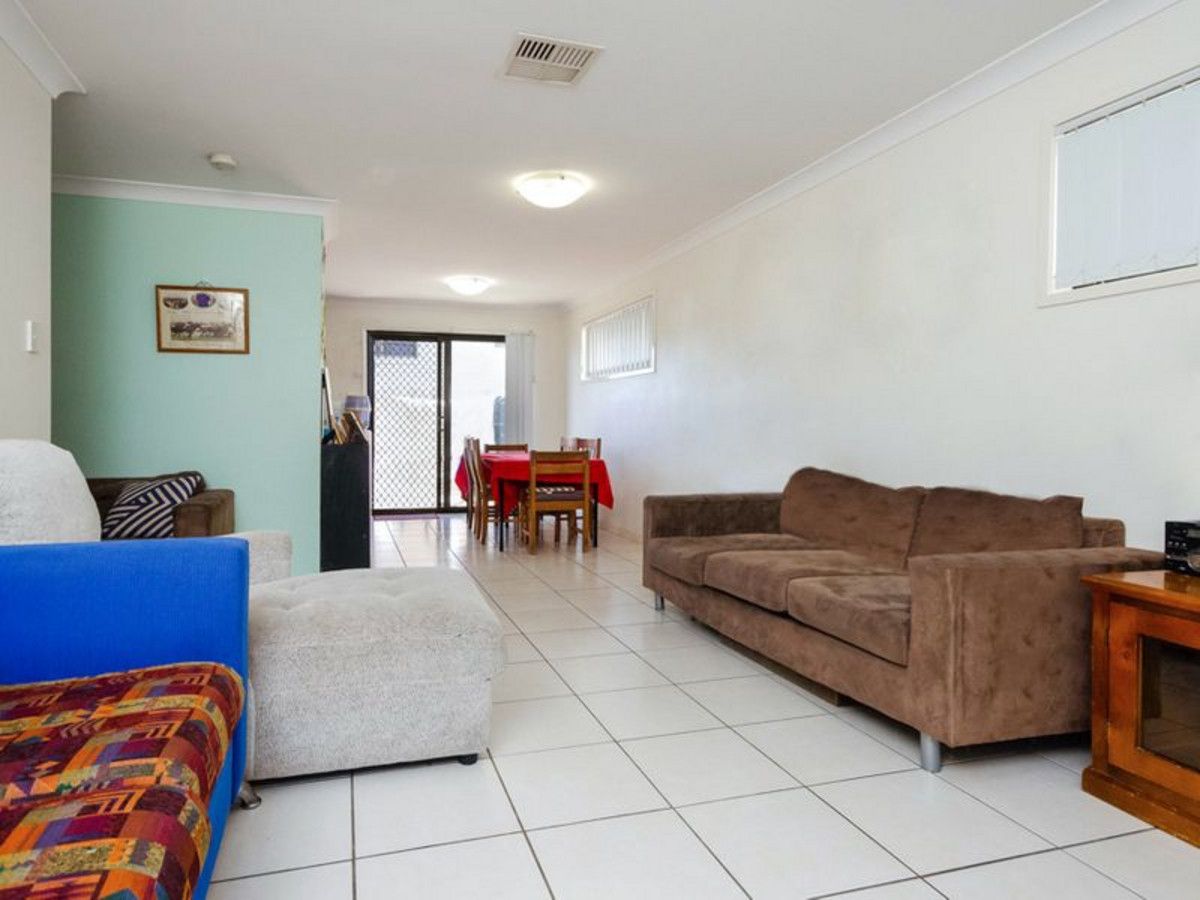 7/21 Roberts Street, South Gladstone QLD 4680, Image 1