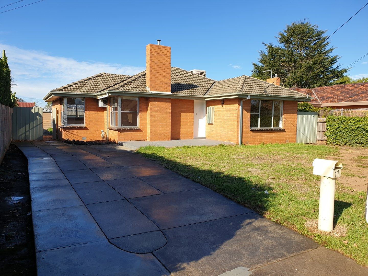 3 bedrooms House in 11 Leigh Street WERRIBEE VIC, 3030