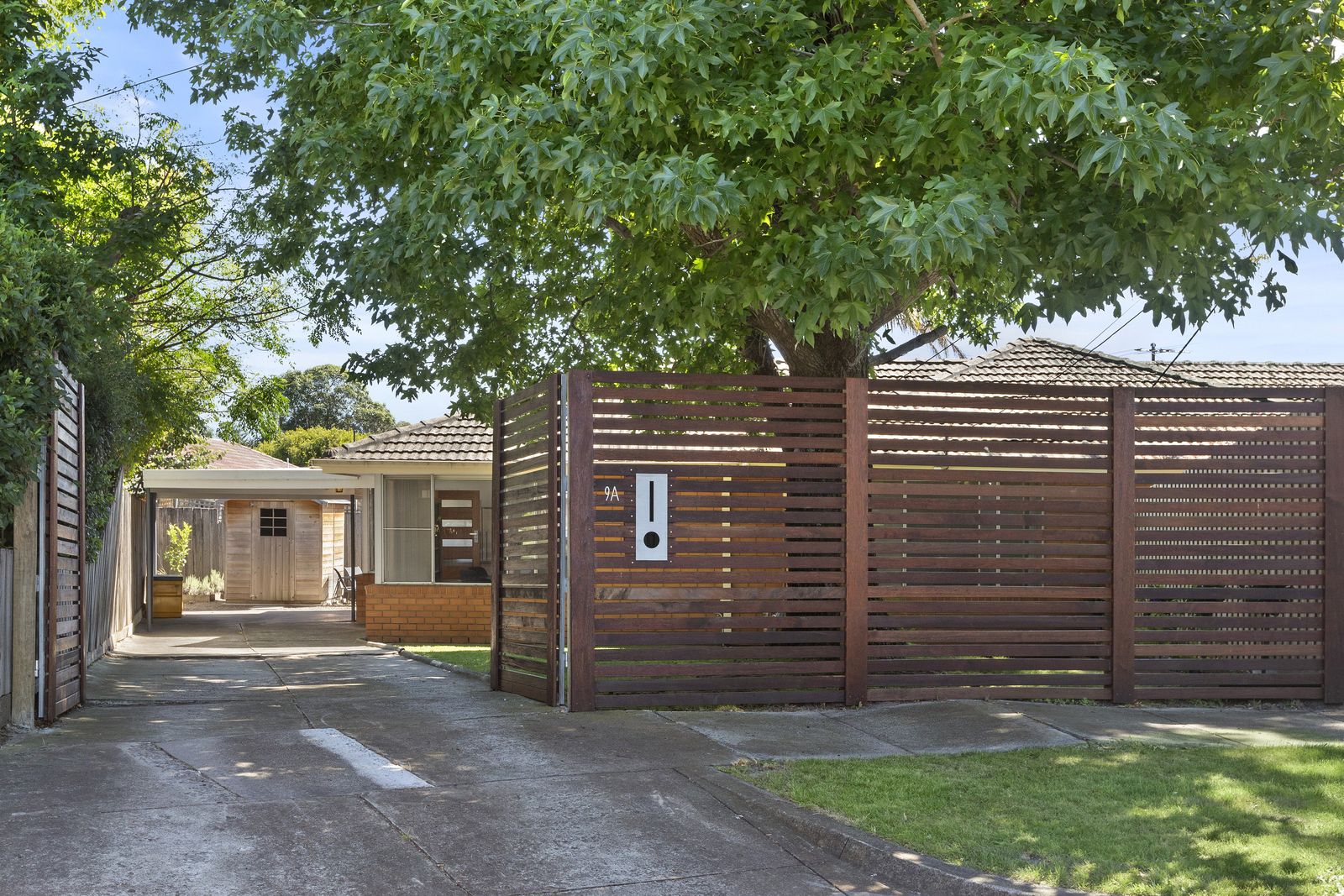 2 bedrooms Townhouse in 9A Tomar Court CHELTENHAM VIC, 3192
