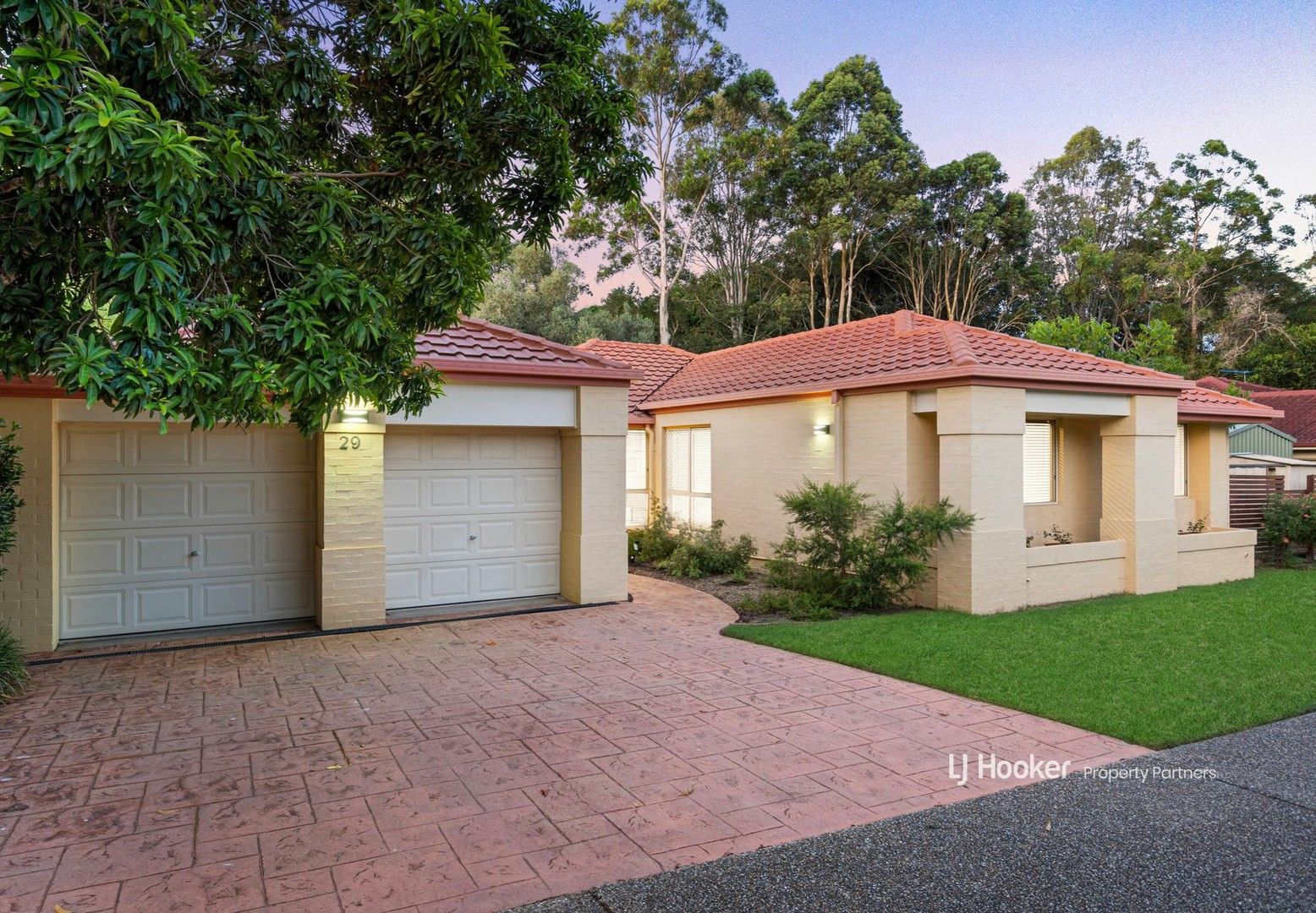 29 Lexington Place, Wishart QLD 4122, Image 0