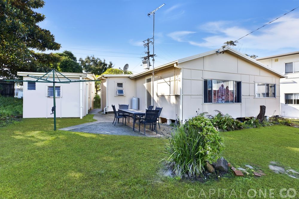 14 Beach Parade, Canton Beach NSW 2263, Image 1