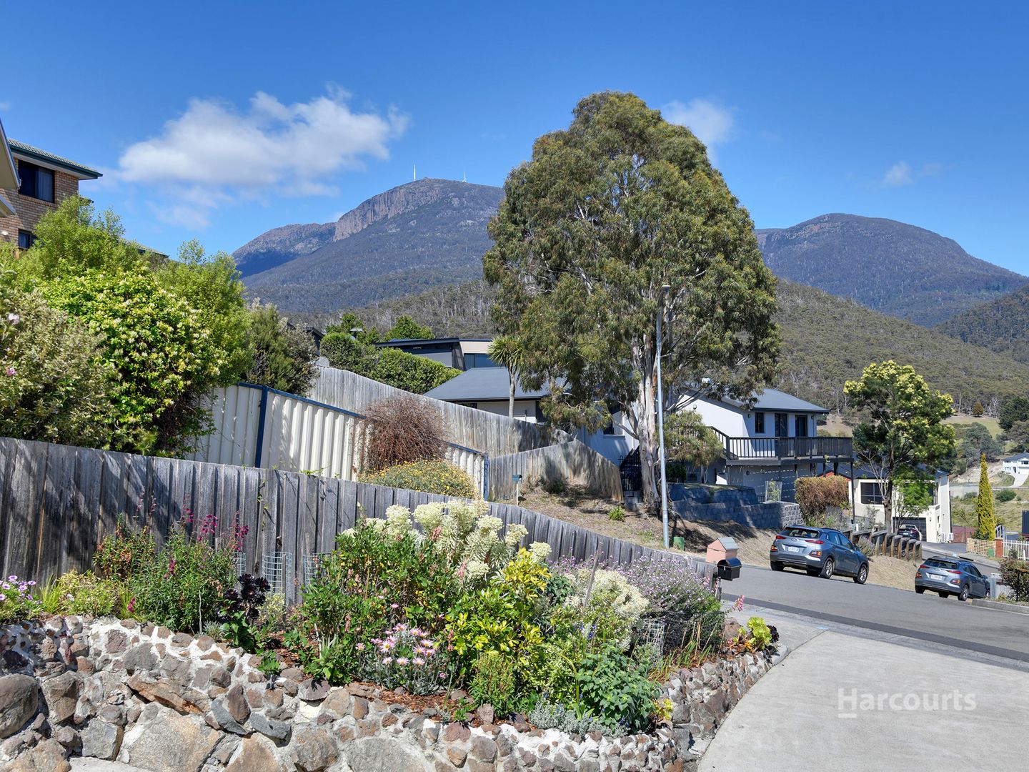 2 Carla Close, Lenah Valley TAS 7008, Image 2