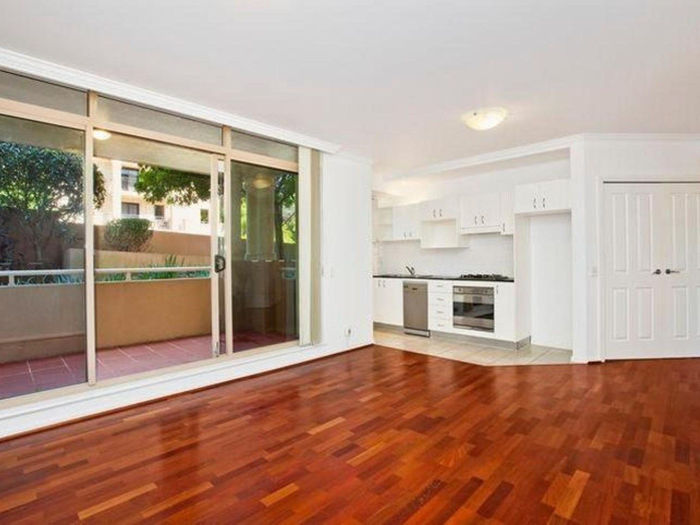1 bedrooms Apartment / Unit / Flat in 107/1 Warayama Place ROZELLE NSW, 2039