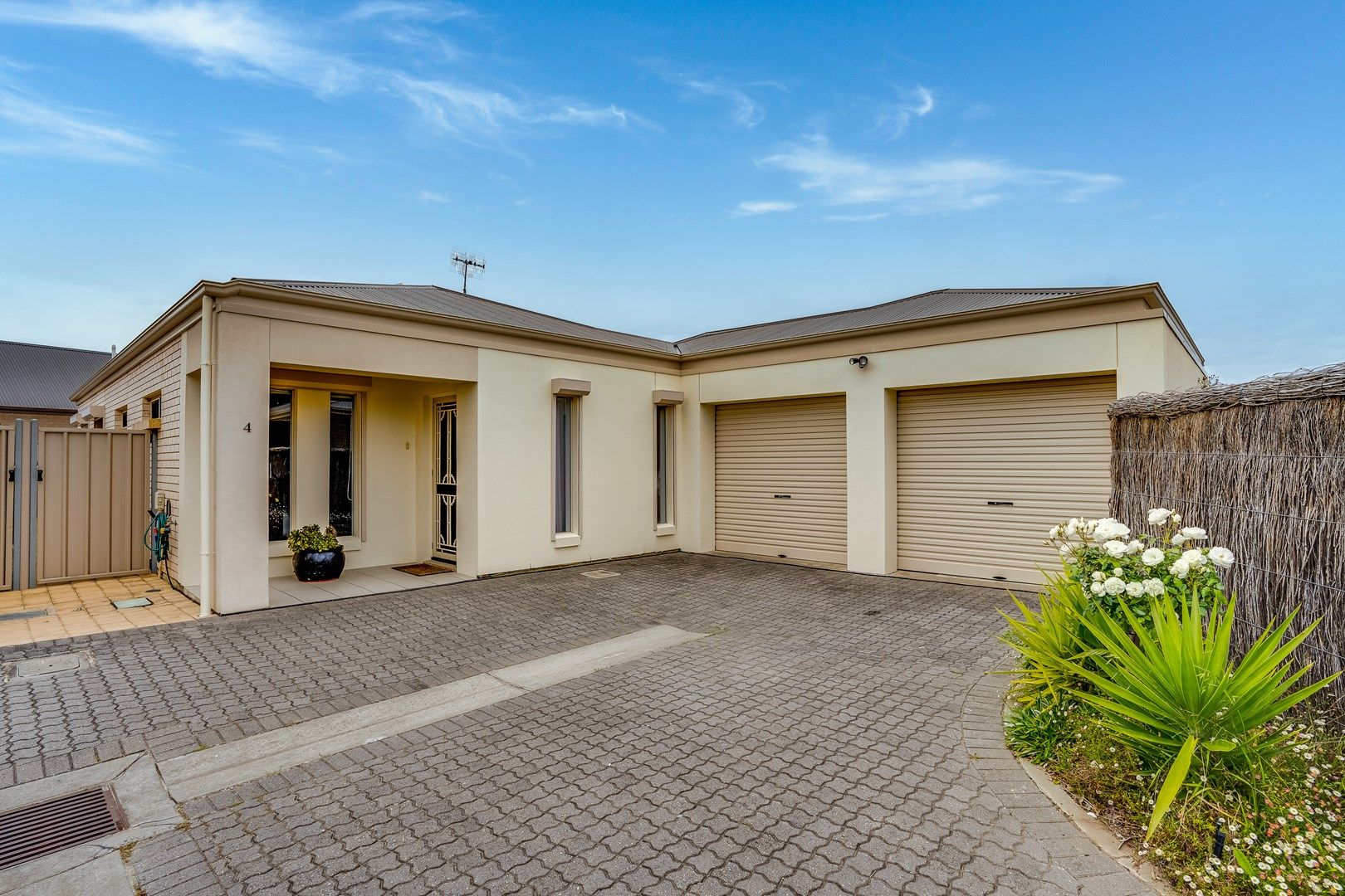 4 SMITH STREET, Encounter Bay SA 5211, Image 0