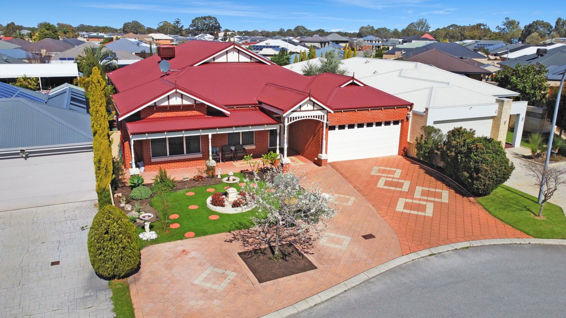 5 Kylee Close, South Guildford WA 6055, Image 0