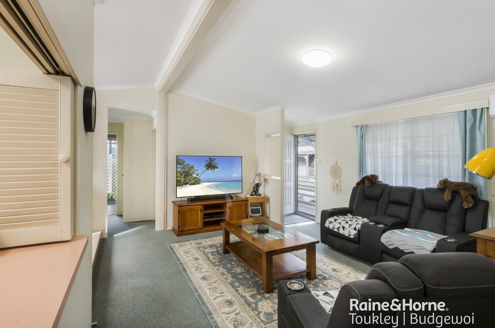 3 bedrooms House in 33/2 Evans Road CANTON BEACH NSW, 2263