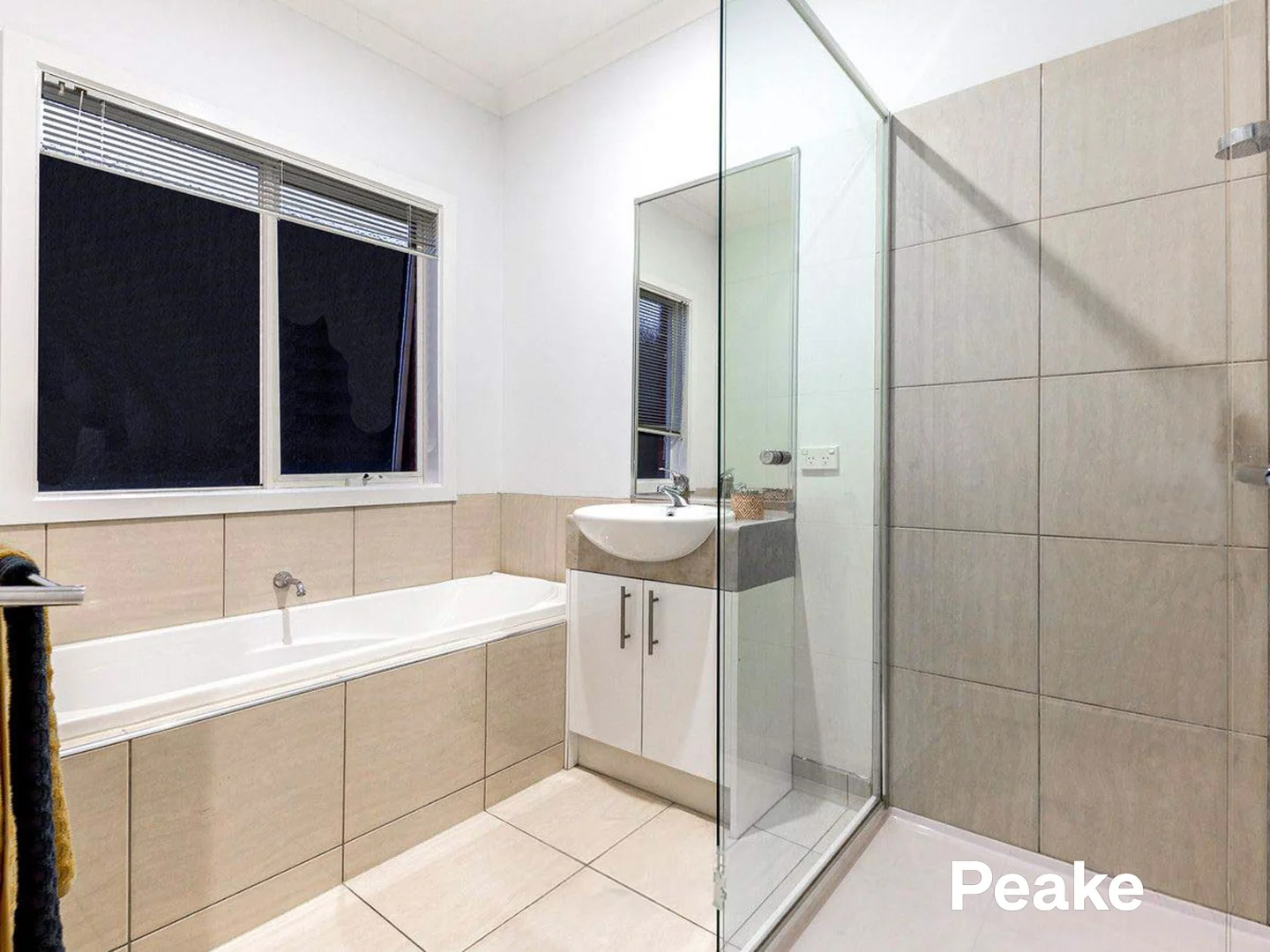 Additional image 7 of 50 Edgeware Close, Pakenham VIC 3810