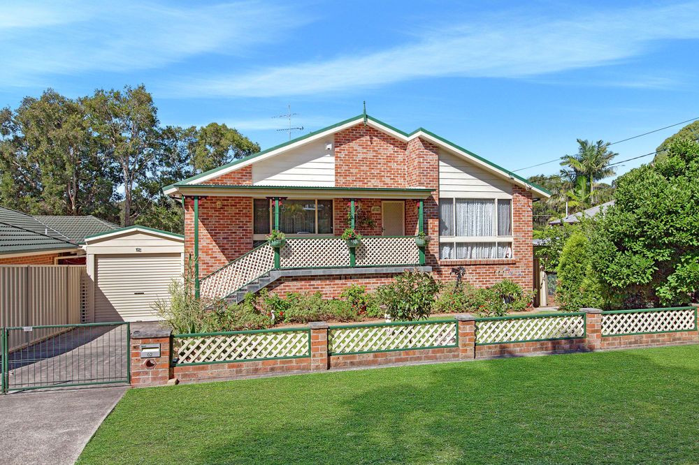 62 Warrina Avenue, Summerland Point NSW 2259, Image 0