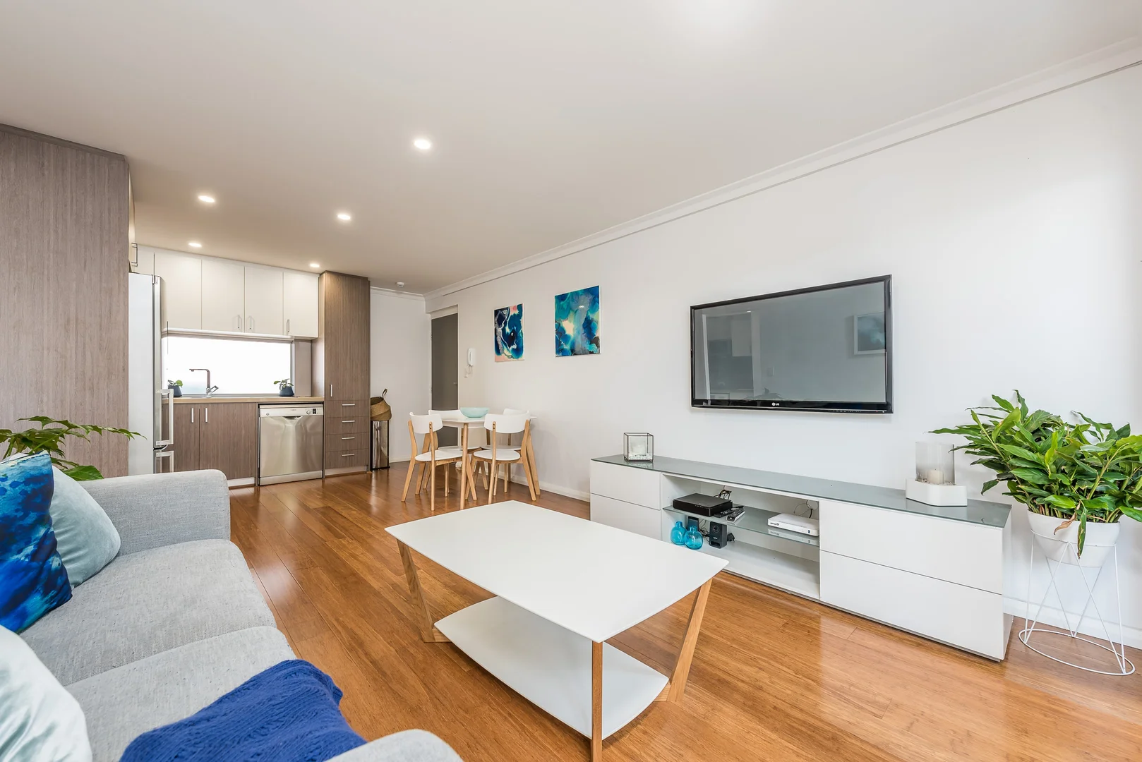 Additional image 8 of 1/53 Oswald Street, Innaloo WA 6018