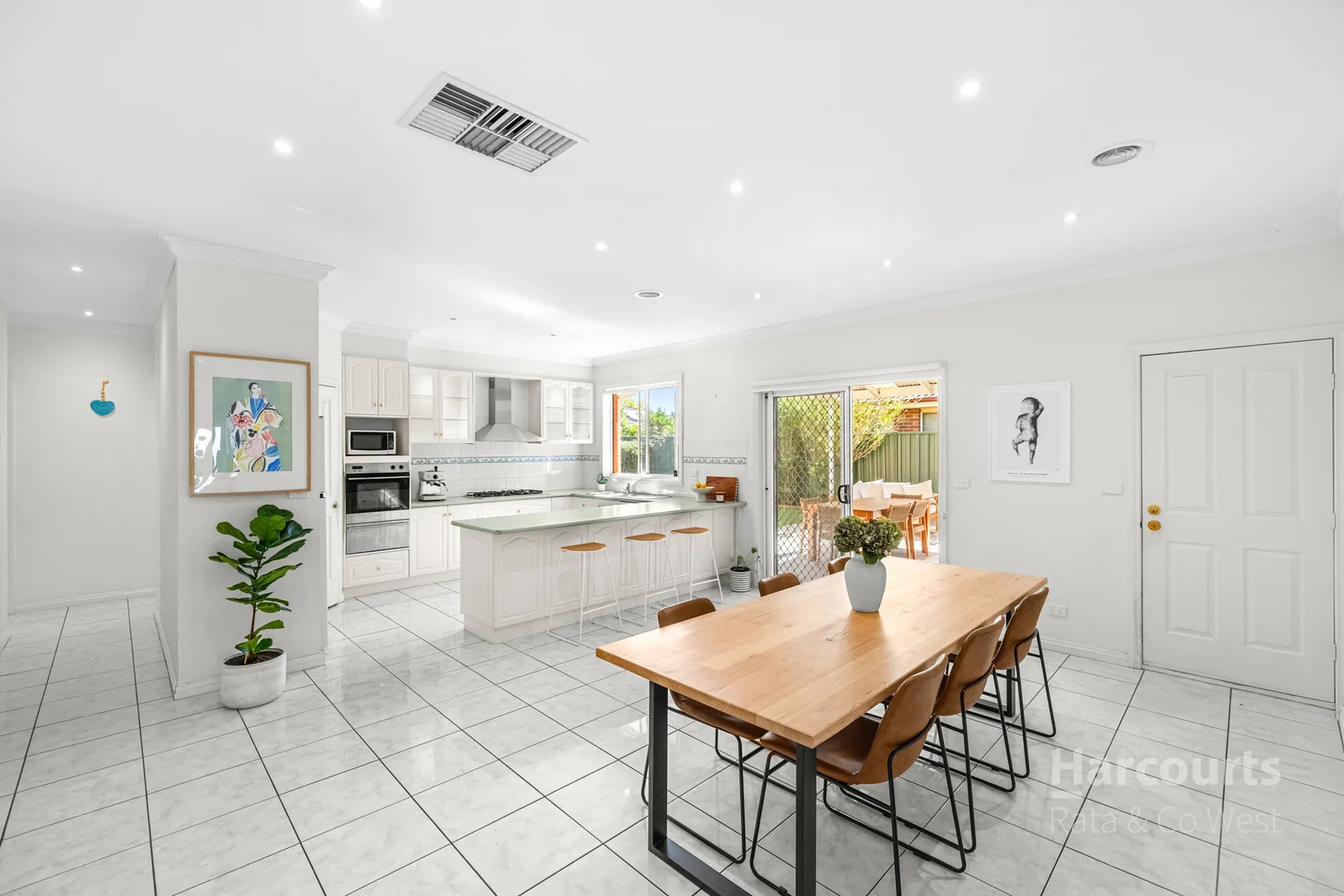 Additional image 5 of 265 Westwood Drive, Burnside VIC 3023