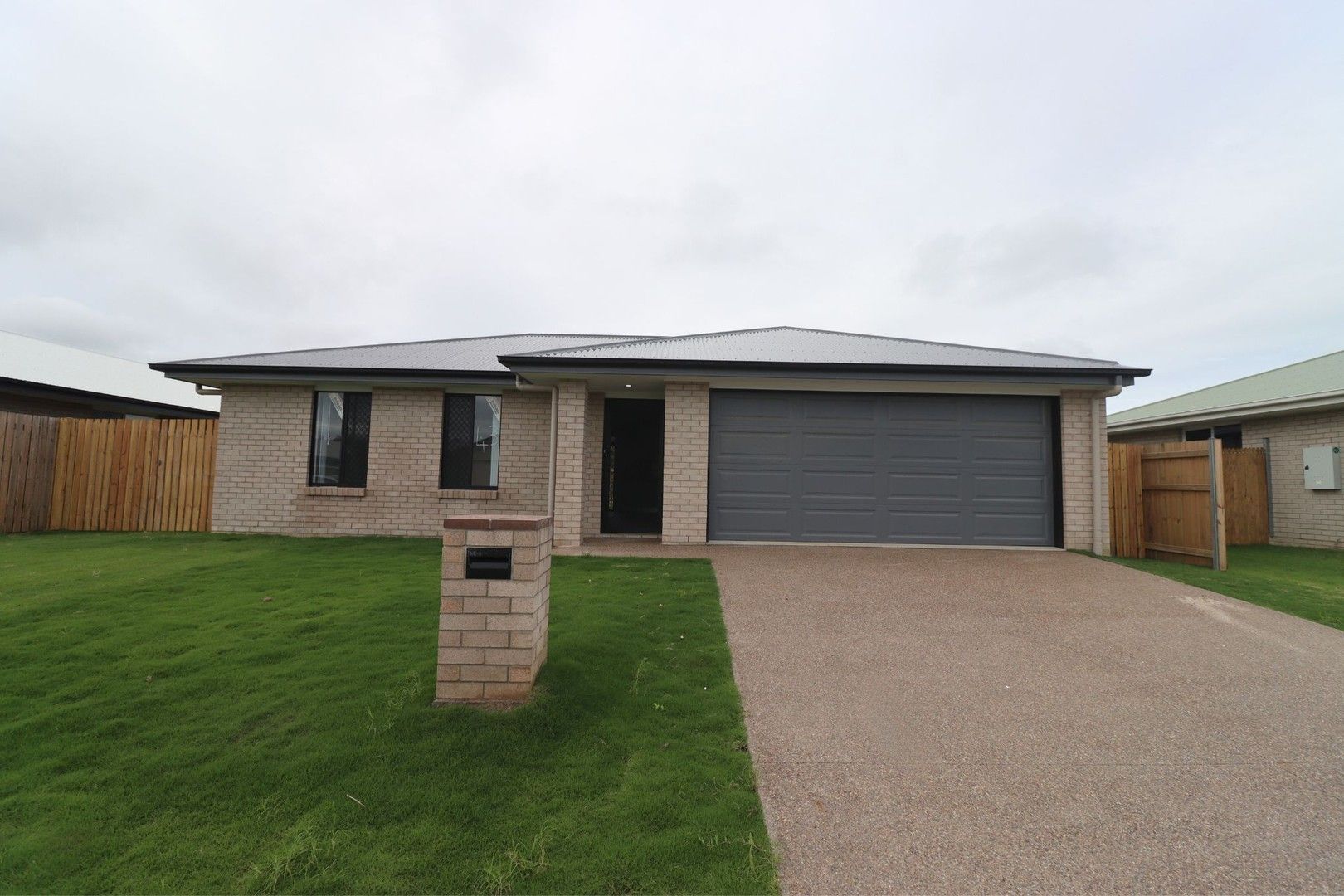 12 Galway Cct, Eli Waters QLD 4655, Image 0
