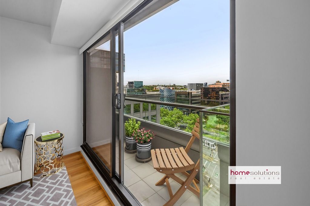 1324/572 St Kilda Rd, Melbourne VIC 3004, Image 2