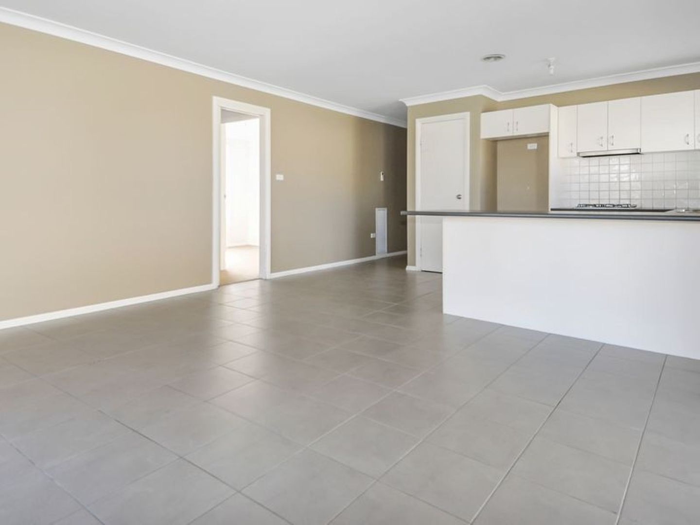 34 Sundown Drive, Kelso NSW 2795, Image 2