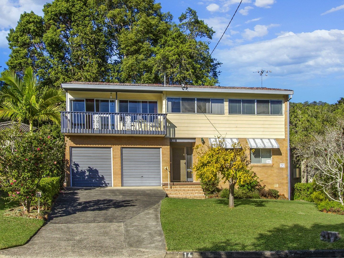16 Priestley Parade, Point Clare NSW 2250, Image 1