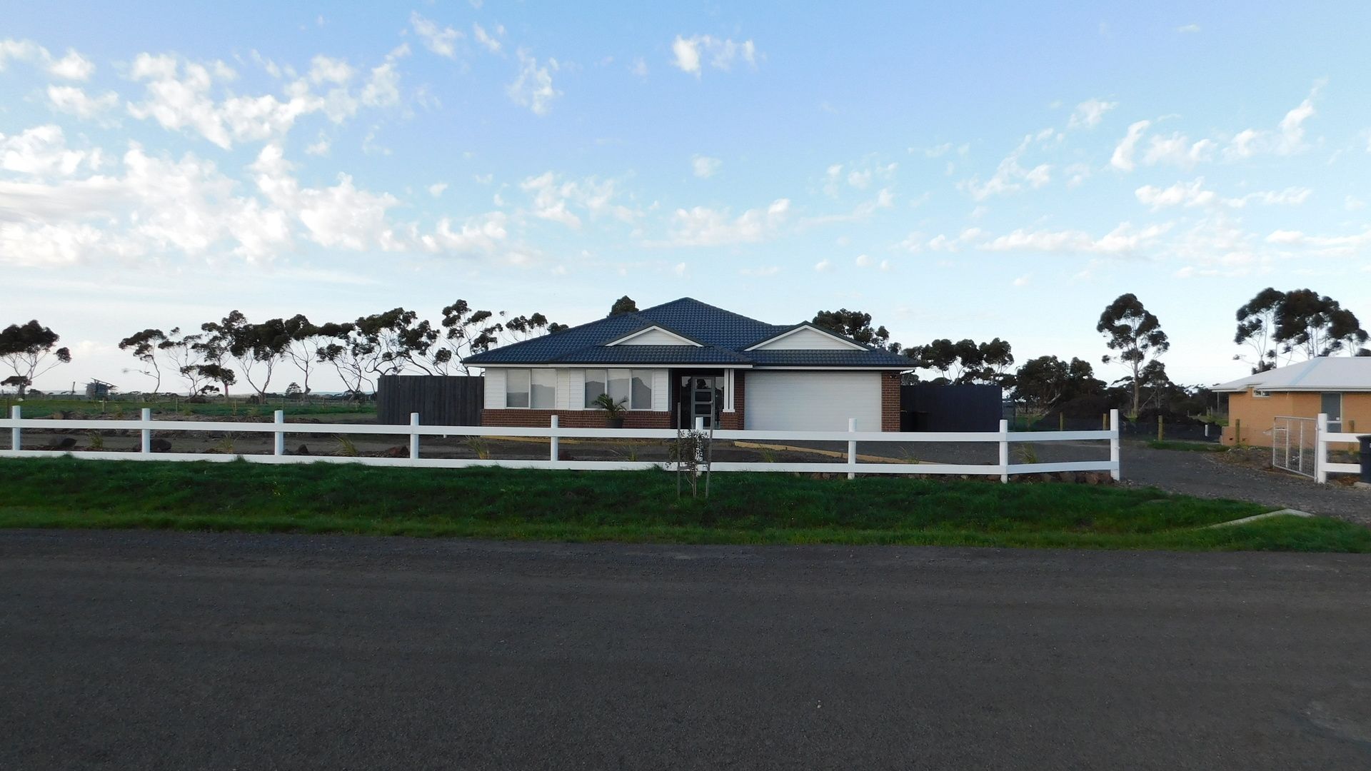 30 Ridge Court, Lethbridge VIC 3332, Image 2