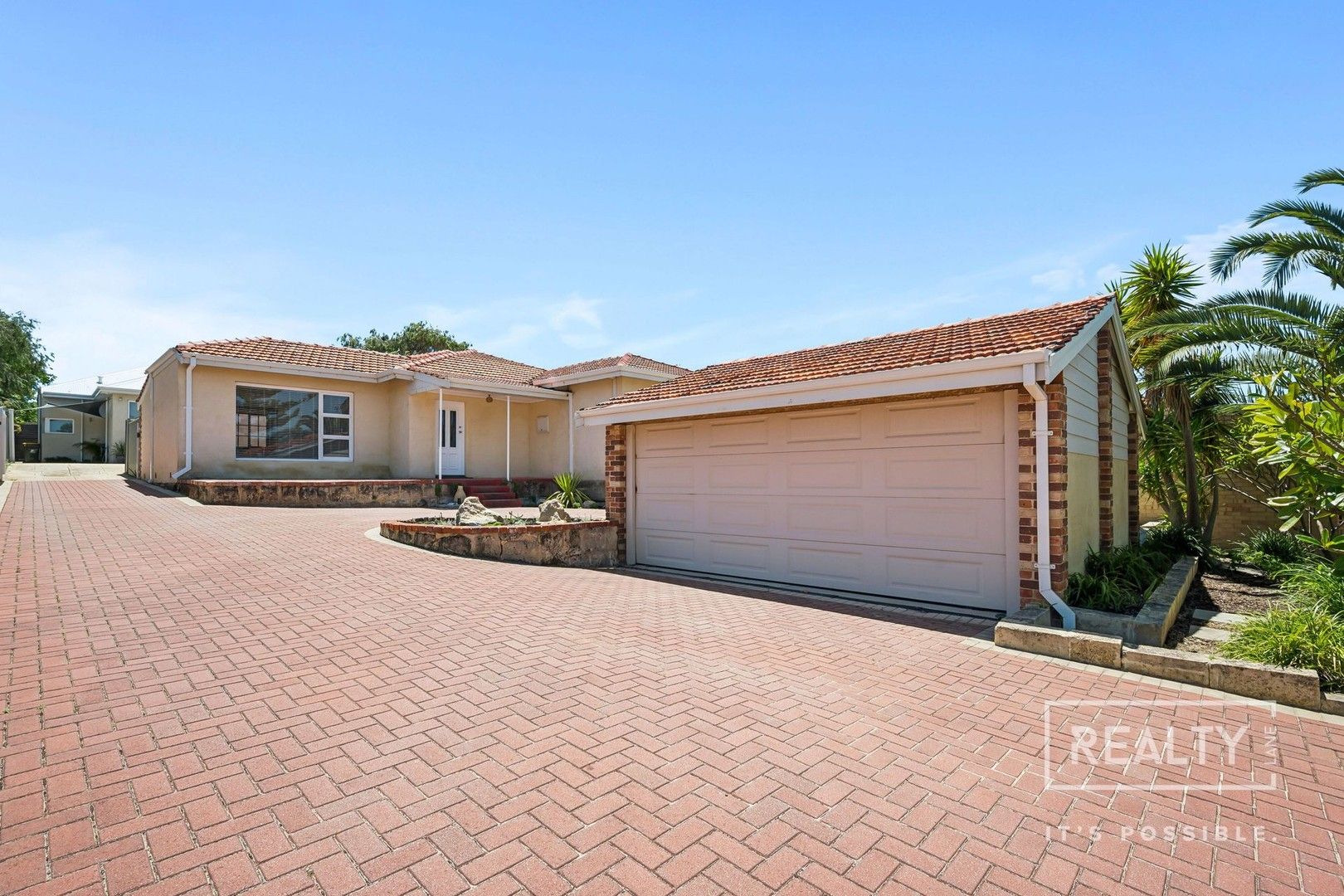 3 bedrooms House in 39 Ada Street WATERMANS BAY WA, 6020