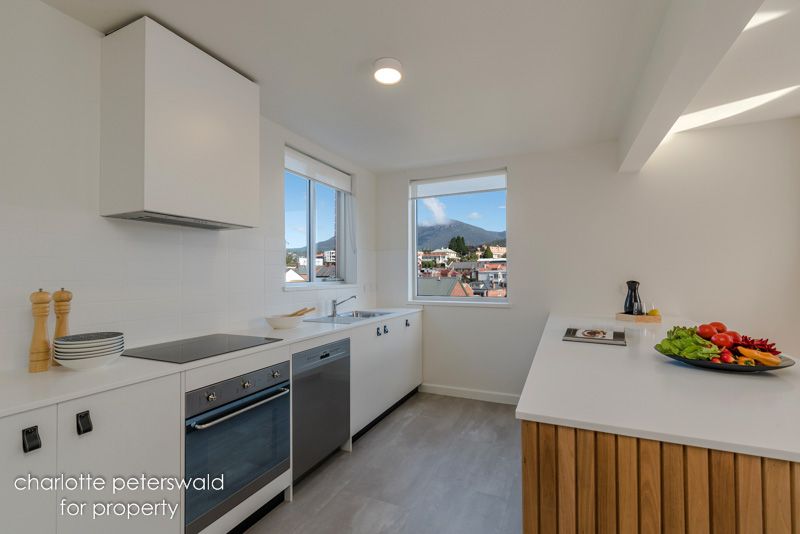 8/5 Stowell Avenue, Battery Point TAS 7004, Image 2