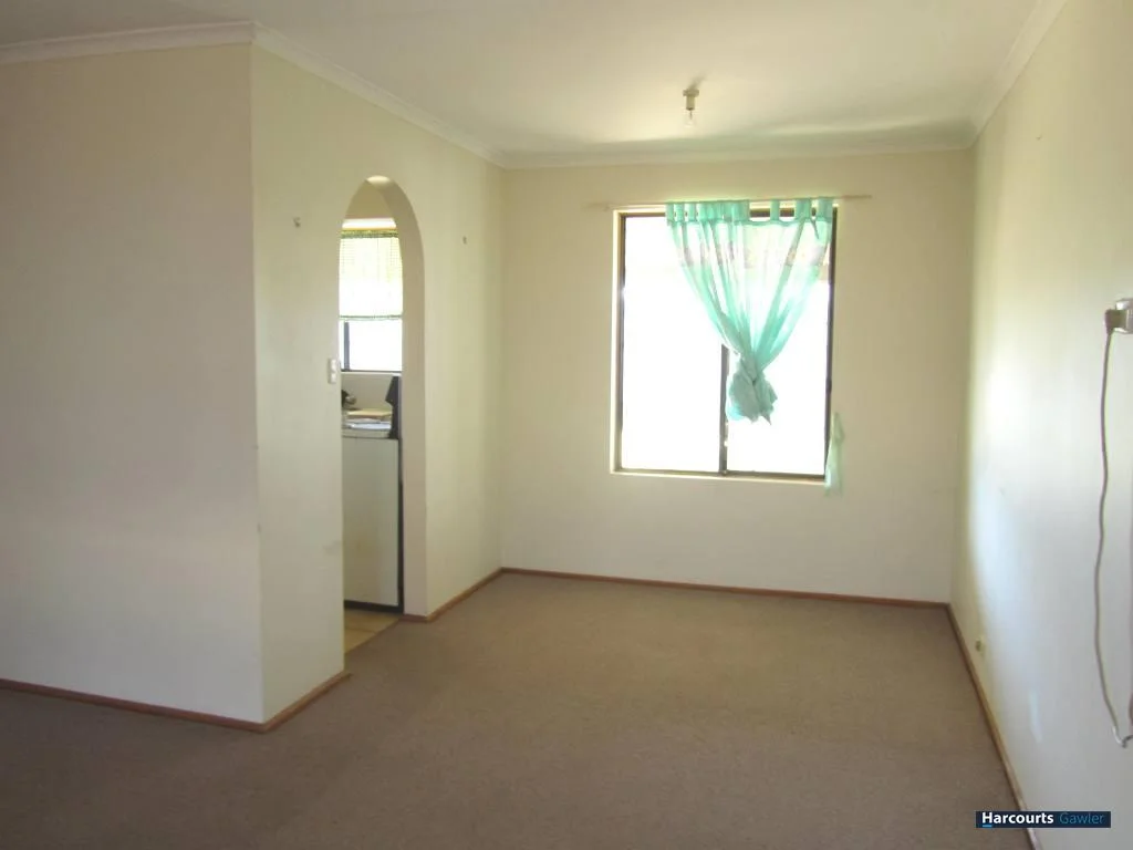 Additional image 5 of 14 Panes Road, Kudla SA 5115