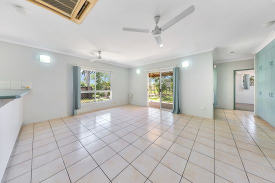 10 Monash Court, Durack NT 0830, Image 2