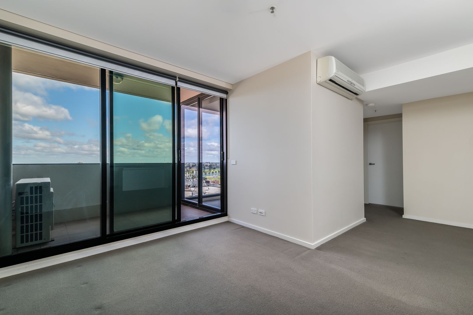 1412/594 St Kilda Road, Melbourne VIC 3004, Image 1