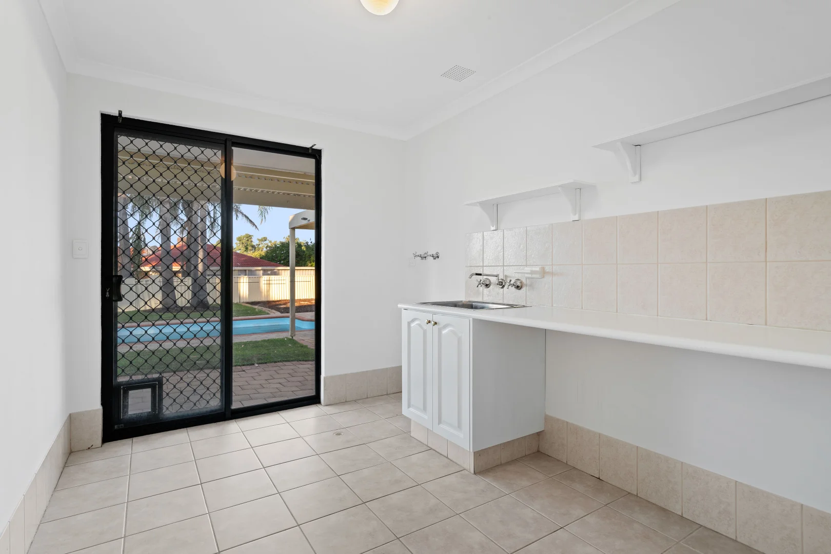 Additional image 22 of 4 Balmoral Parade, Halls Head WA 6210