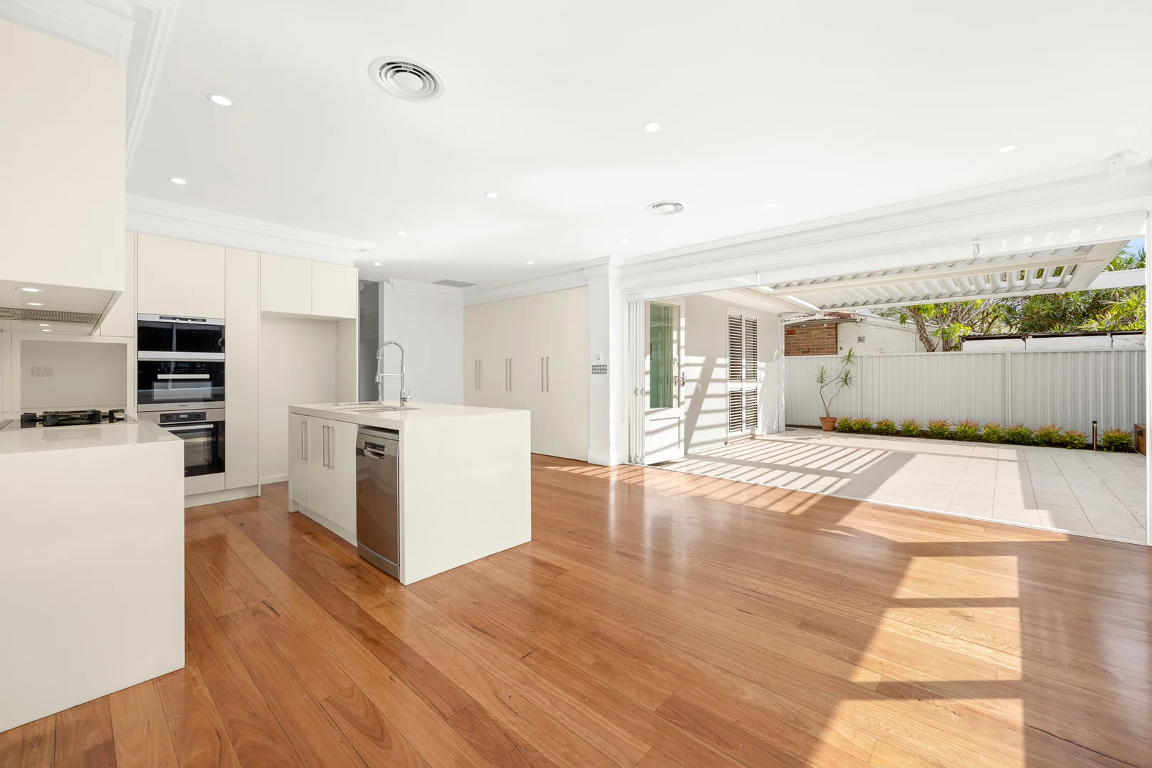 Additional image 2 of 43 Beach Road, Bondi Beach NSW 2026