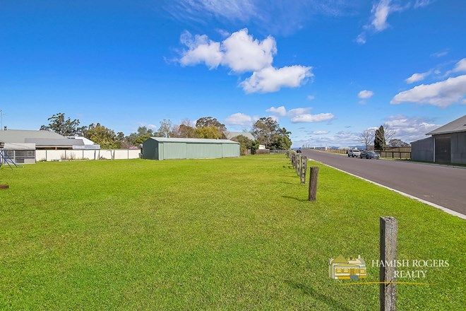 Picture of 30 Hall Street, PITT TOWN NSW 2756