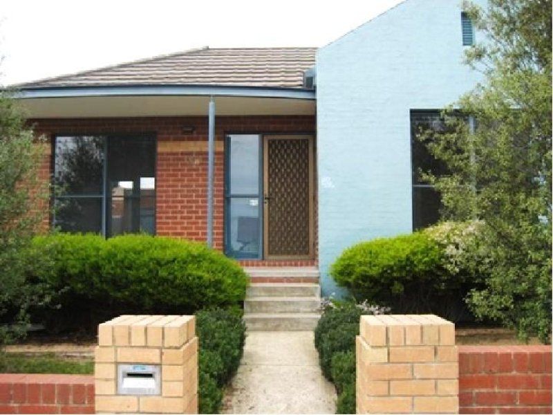 3 bedrooms Apartment / Unit / Flat in 1/38 Grandview Road PRESTON VIC, 3072