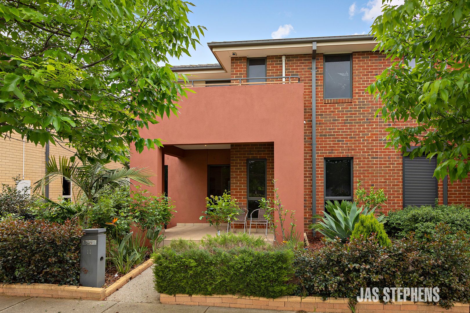 11 Callaway Boulevard, Sunshine West Property History & Address