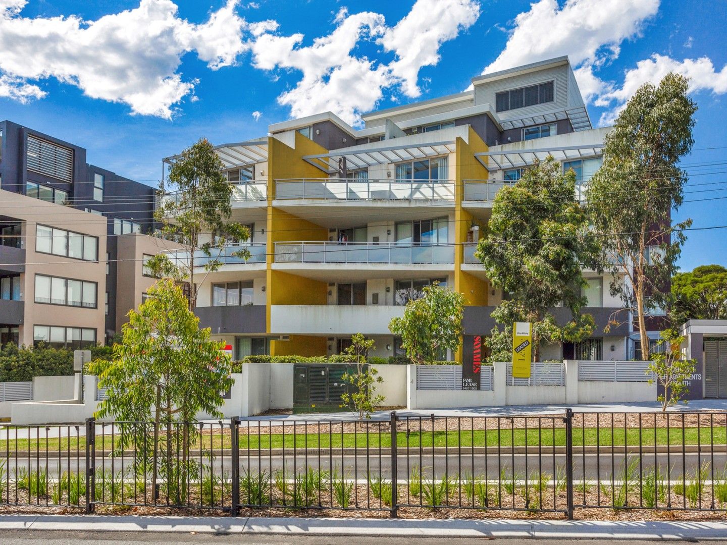 1 bedrooms Apartment / Unit / Flat in 44/309-311 Peats Ferry Road ASQUITH NSW, 2077