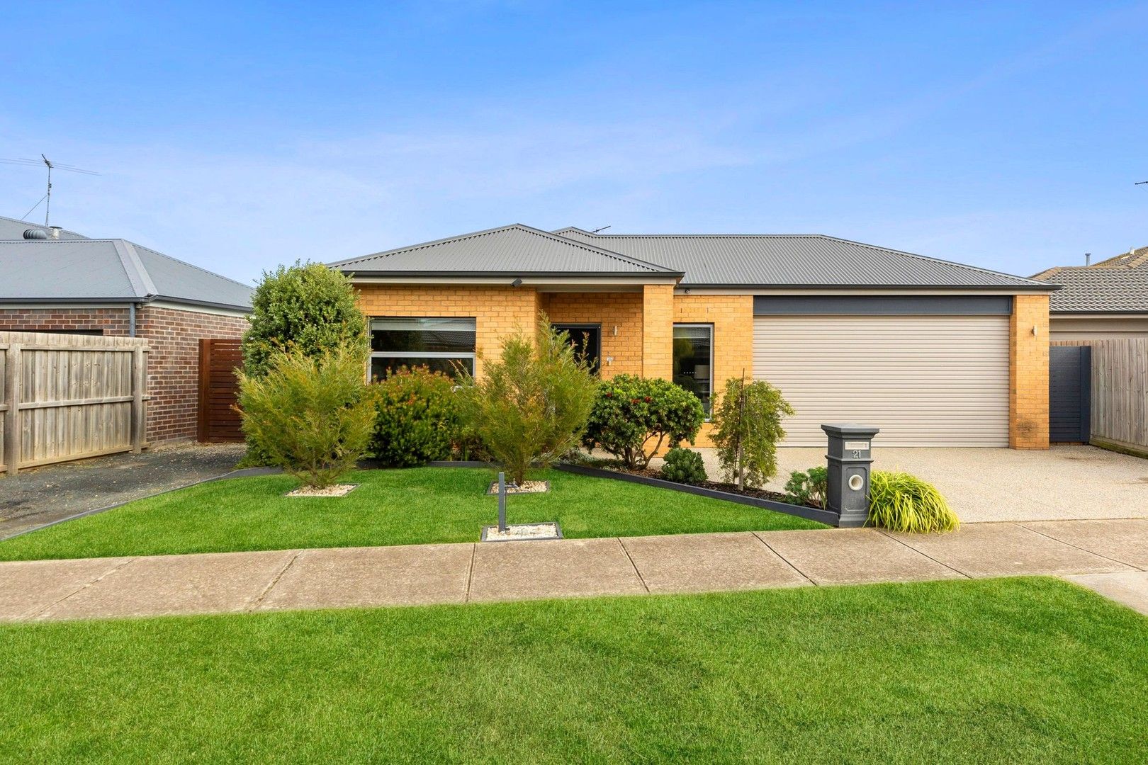 21 Yeoman Crescent, Leopold VIC 3224 Domain
