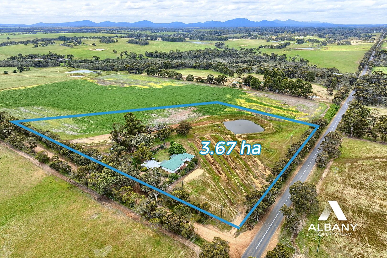 4 bedrooms House in 14 De Pledge Road KENDENUP WA, 6323