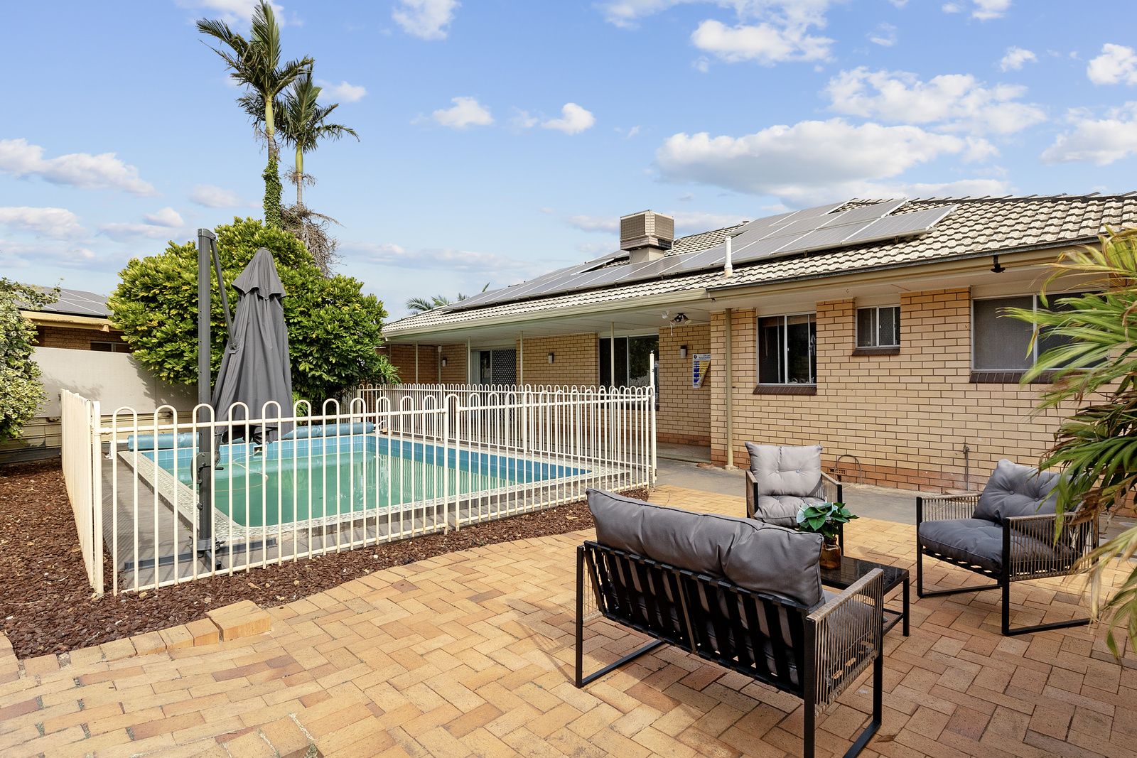 8 Knight Avenue, Windsor Gardens SA 5087, Image 1