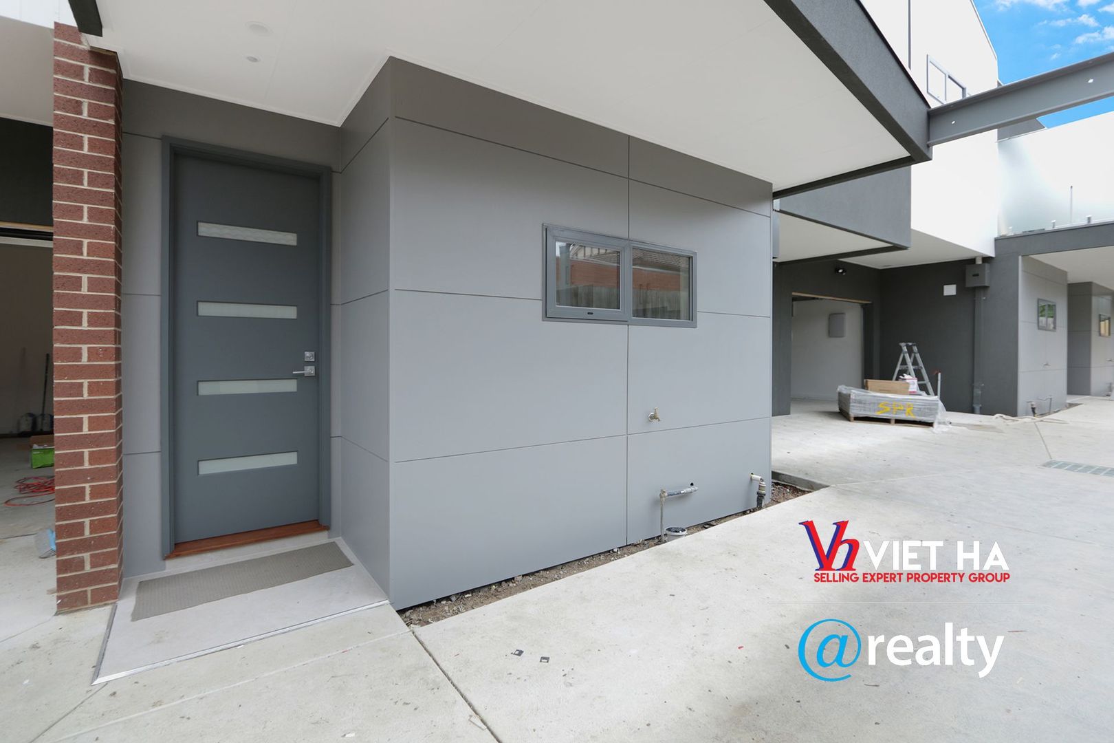 2/10 Whitworth Avenue, Springvale VIC 3171, Image 2