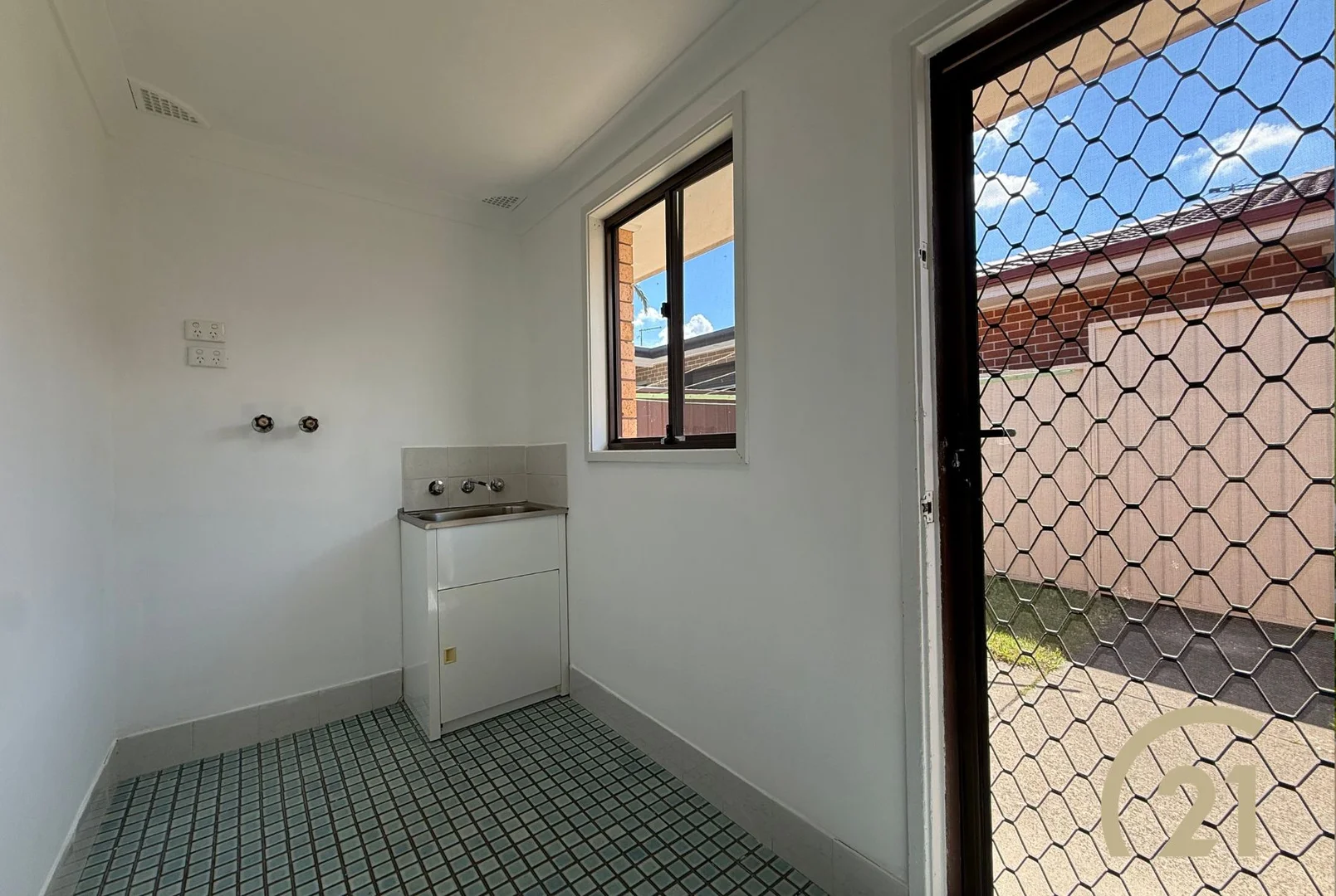 Additional image 8 of 51 Prairie Vale Road, Bossley Park NSW 2176