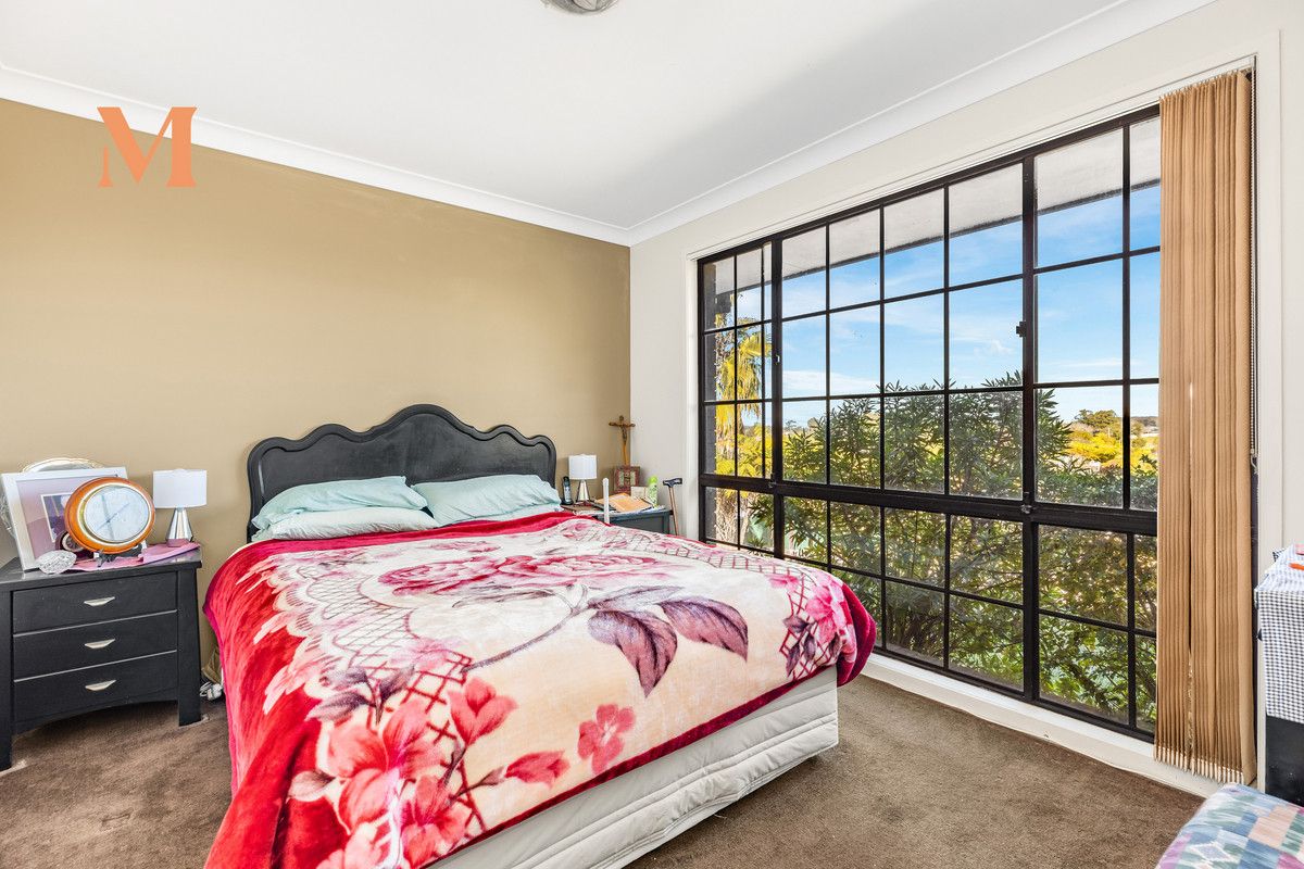 66 Kestrel Avenue, Mount Hutton NSW 2290, Image 2