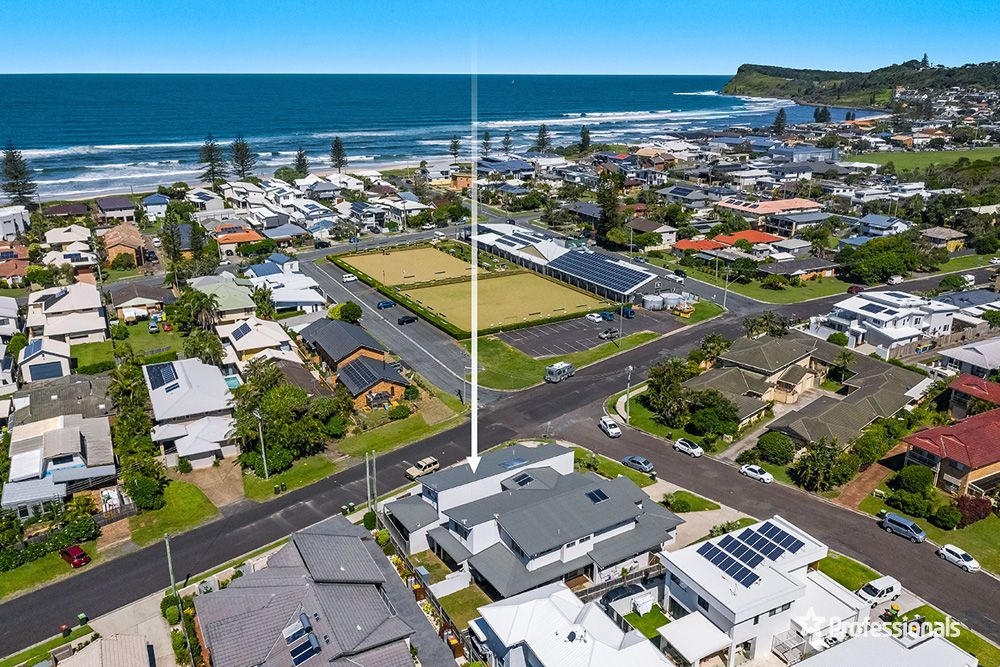 2/2 Megan Crescent, Lennox Head NSW 2478, Image 0