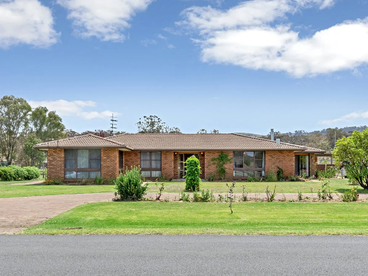 Primary image of 155 Caroline Street, Bendemeer NSW 2355