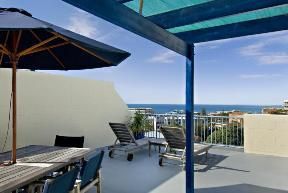 Unit 10 'Bayside' 15 Verney Street, KINGS BEACH QLD 4551, Image 2