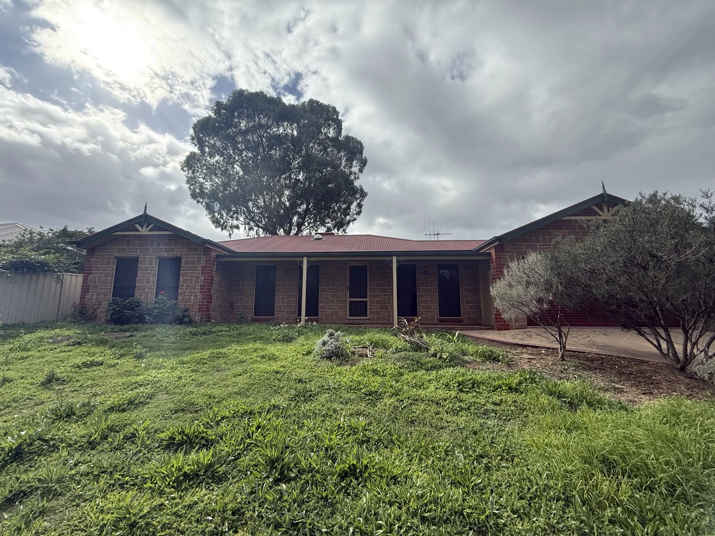 16 Kronk Street, Golden Square VIC 3555