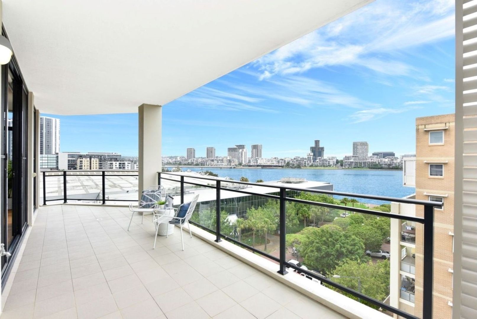 433/26 Baywater Drive, Wentworth Point NSW 2127, Image 1