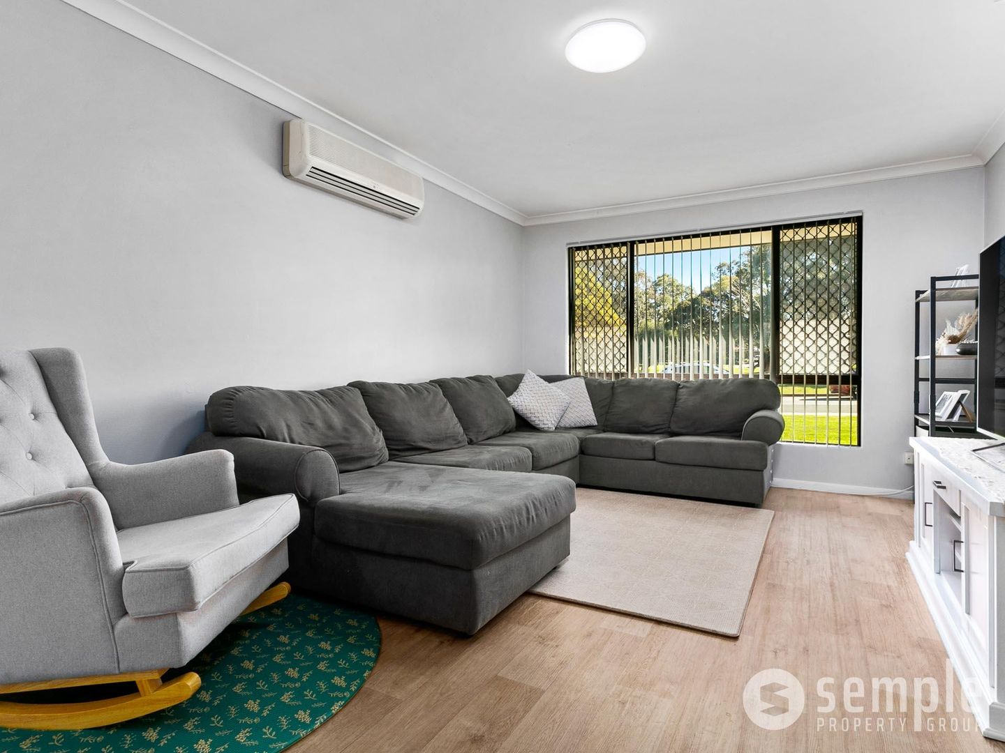 17 Williambury Drive, Yangebup WA 6164, Image 2