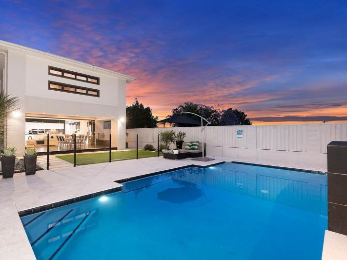 4 bedrooms House in 12 Scott Street KEDRON QLD, 4031