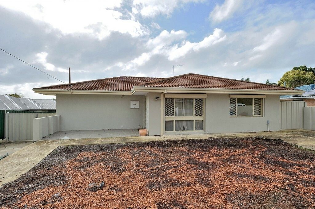 243 Morley Drive East, Lockridge WA 6054