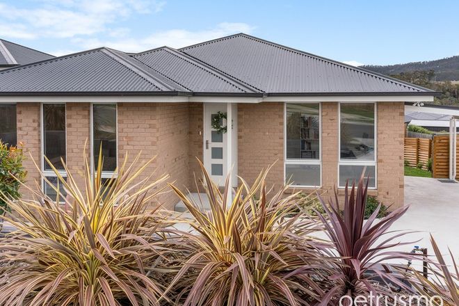 Picture of 1/96 Goodwins Road, ROKEBY TAS 7019