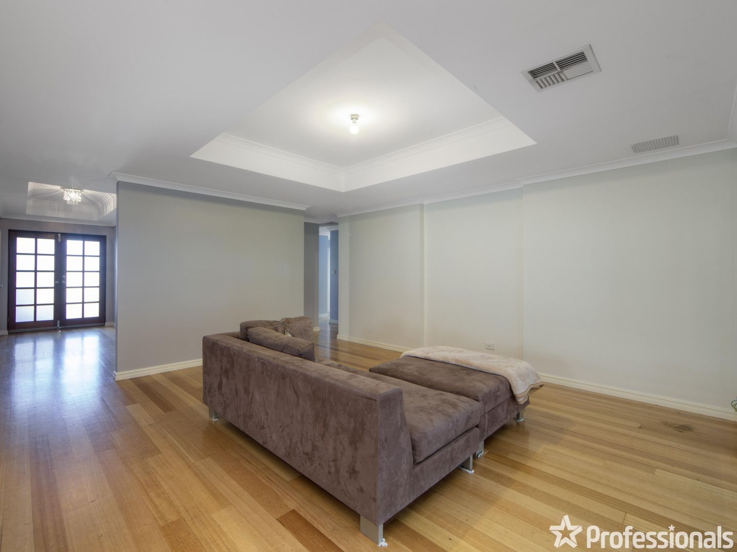 3 Kunzea Close, Maida Vale WA 6057, Image 2