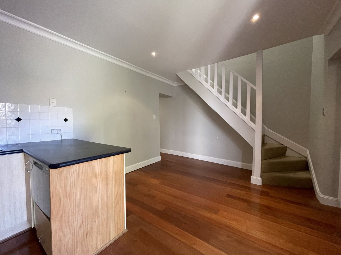 31 Queen Street, Cooks Hill NSW 2300, Image 2