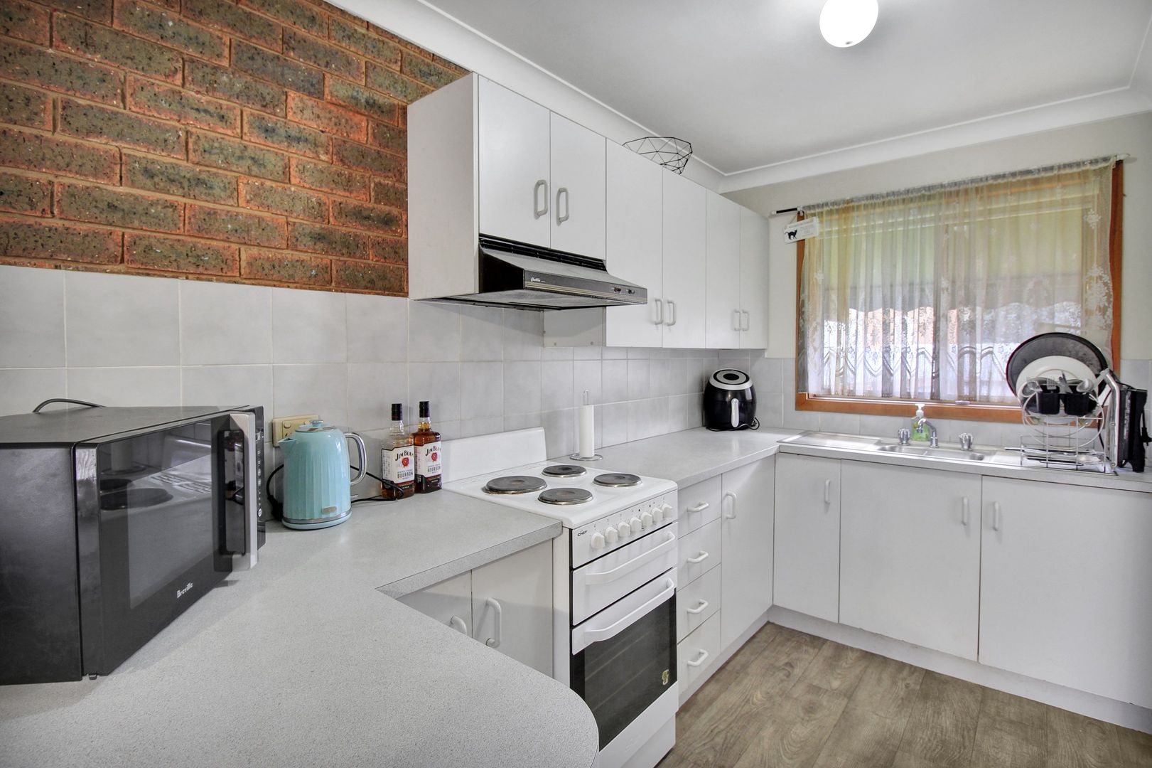 2/17 Bulolo Street, Ashmont NSW 2650, Image 2