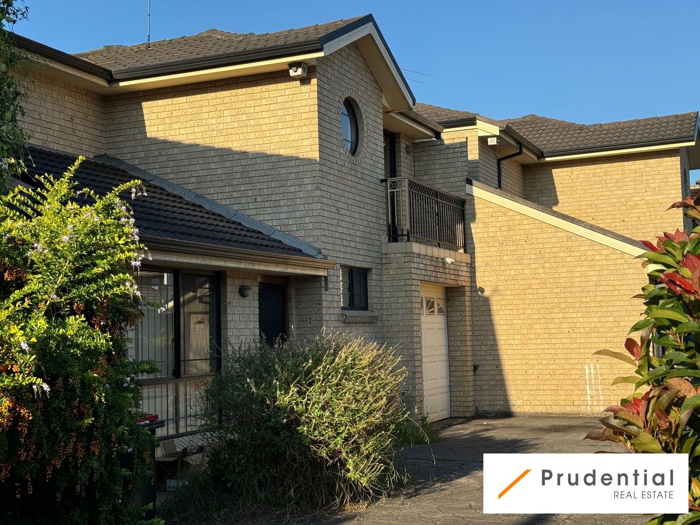 3 bedrooms House in 2/13-15 Fields Road MACQUARIE FIELDS NSW, 2564