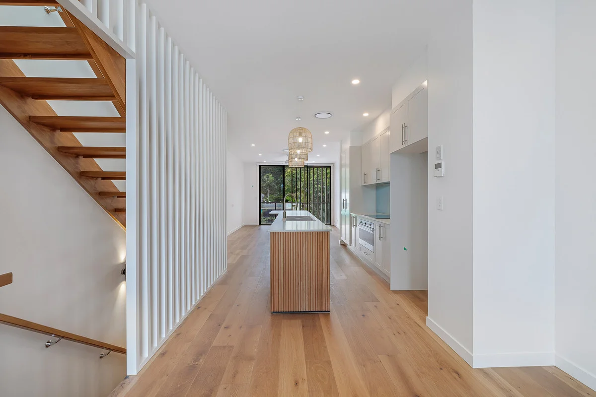 Additional image 11 of 5/6 Ikkina Road, Burleigh Heads QLD 4220